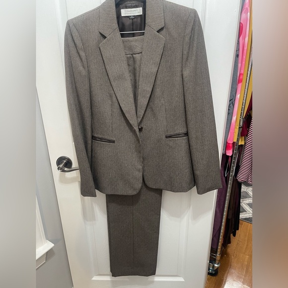 Tahari Jackets & Blazers - Tahari pant suit blazer and pants size 8 gray good condition